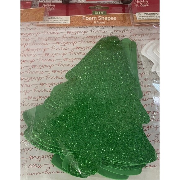 2 Christmas Decor Activity Kits Snowman- Gnome & 1 Tree 2 Snowman Foam Shapes - Picture 5 of 8